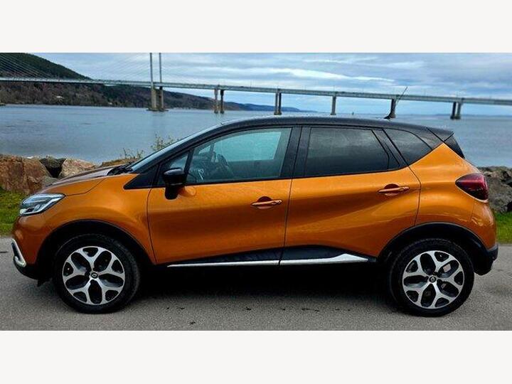 Renault CAPTUR DIESEL HATCHBACK 1.5 DCi ENERGY Iconic Euro 6 (s/s) 5dr