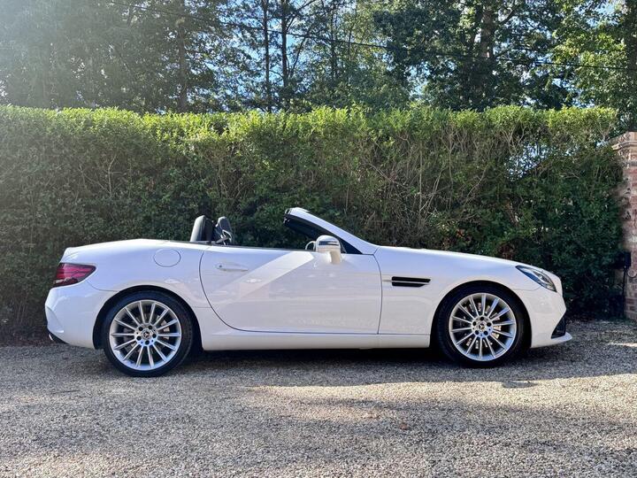Mercedes-Benz SLC 1.6 SLC180 AMG Line Euro 6 (s/s) 2dr