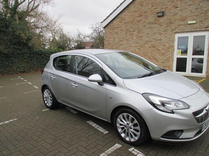 Vauxhall Corsa 1.4i EcoTEC SE Nav Euro 6 5dr