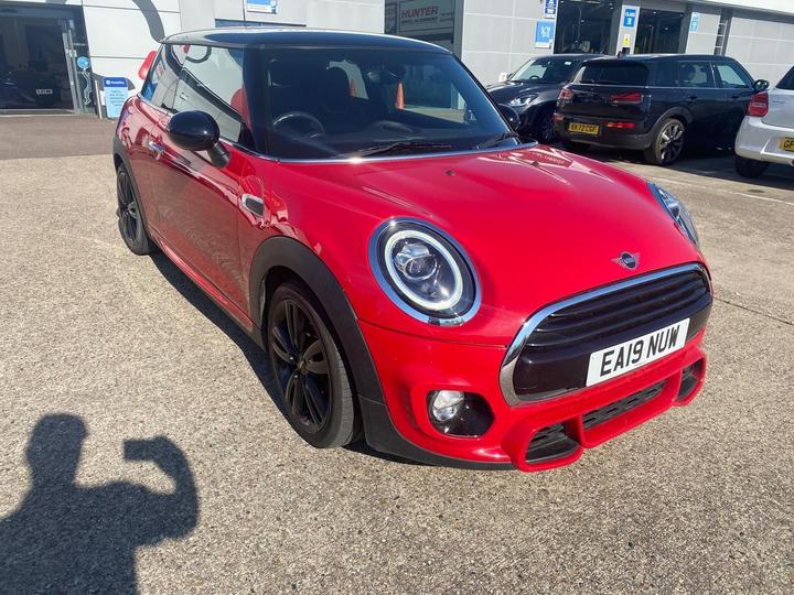 MINI HATCHBACK 1.5 Cooper Sport Steptronic Euro 6 (s/s) 3dr
