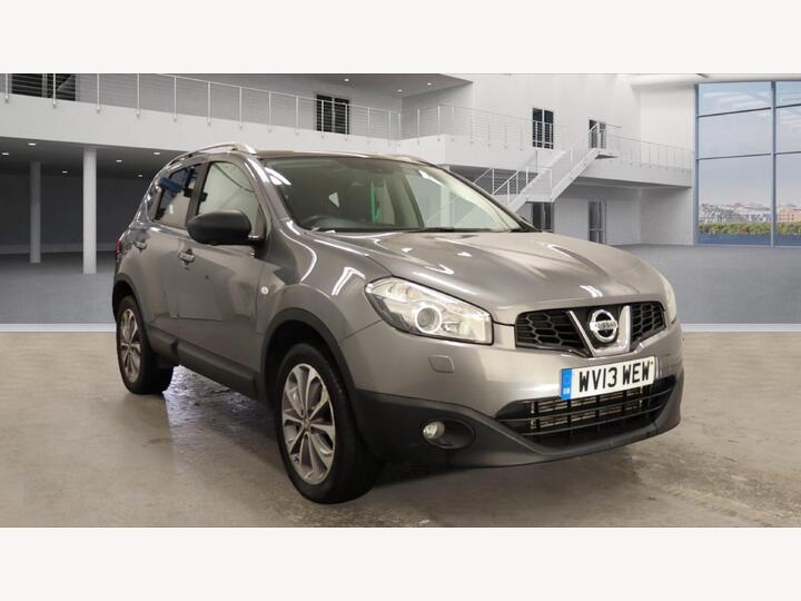 Nissan Qashqai 1.6 DCi Tekna 2WD Euro 5 5dr (AVM)