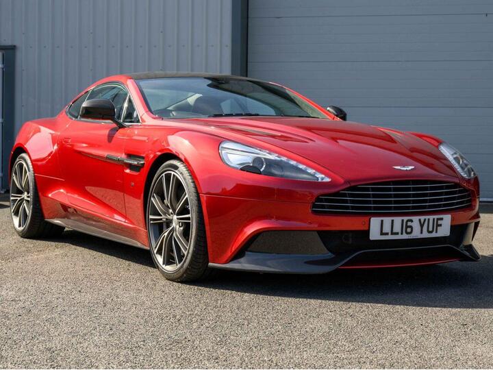 Aston Martin VANQUISH 5.9l 2dr Auto 568 BHP