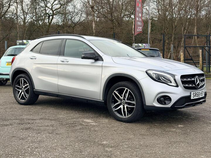 Mercedes-Benz GLA 1.6 GLA180 Urban Edition 7G-DCT Euro 6 (s/s) 5dr
