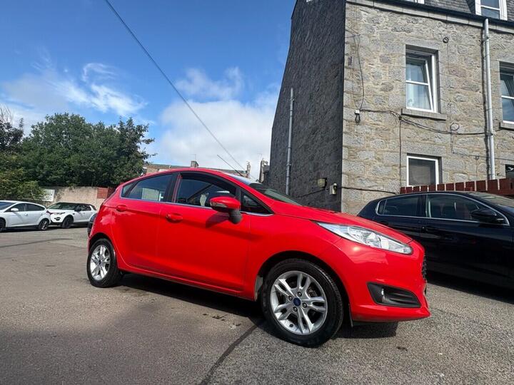 Ford FIESTA 1.0T EcoBoost Zetec Euro 5 (s/s) 5dr