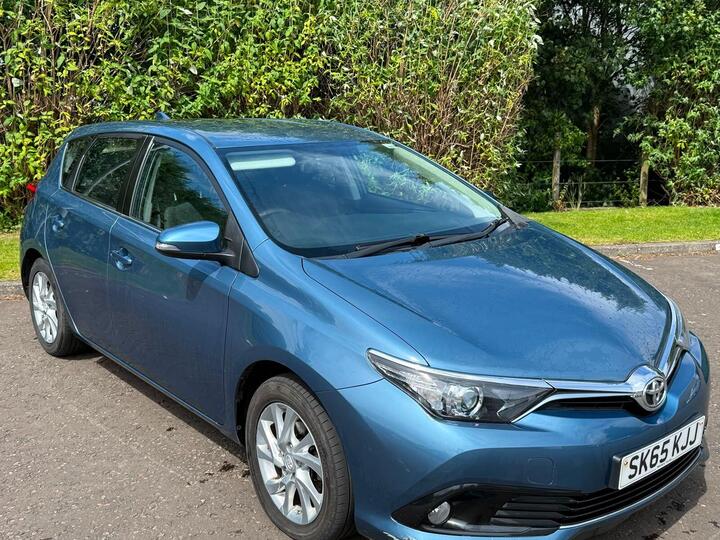 Toyota Auris 1.2 VVT-i Icon Euro 6 (s/s) 5dr