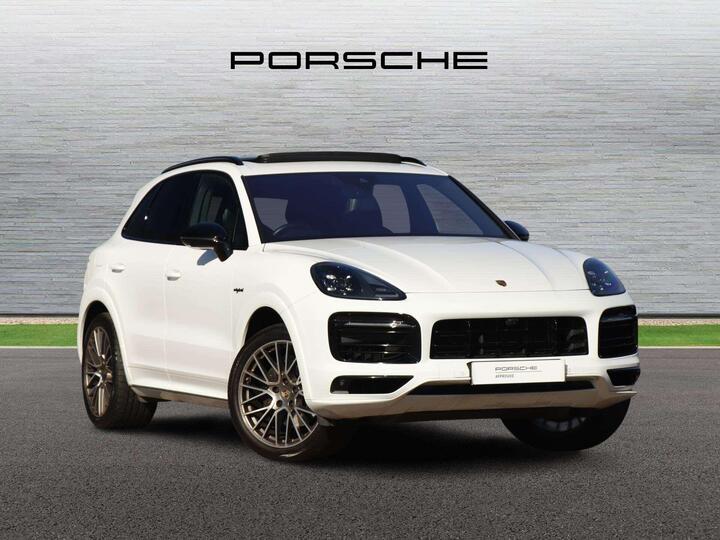 Porsche Cayenne 3.0 V6 E-Hybrid 17.9kWh Platinum Edition TiptronicS 4WD Euro 6 (s/s) 5dr (3.6kW Charger)