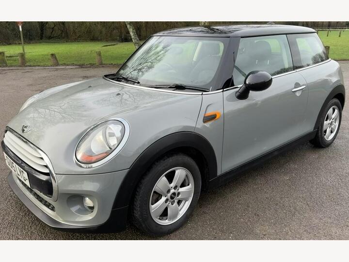 MINI Hatch 1.5 Cooper Euro 6 (s/s) 3dr
