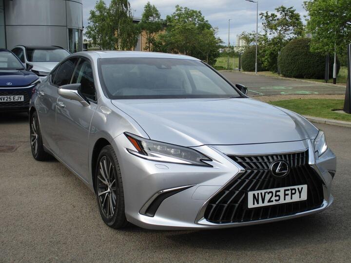 Lexus ES 2.5 300h Premium Edition E-CVT Euro 6 (s/s) 4dr