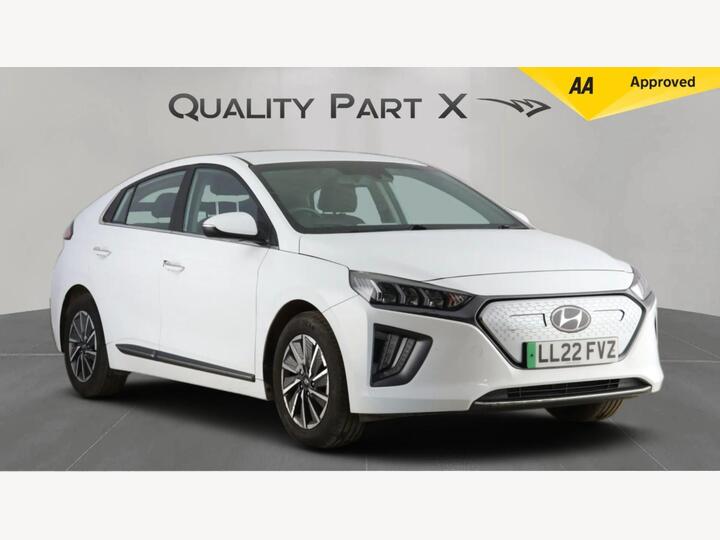 Hyundai IONIQ 38.3kWh Premium Auto 5dr Hyundai IONIQ 38.3kWh Premium Auto 5dr
