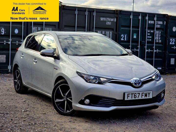 Toyota Auris 1.8 VVT-h Design CVT Euro 6 (s/s) 5dr (Safety Sense)