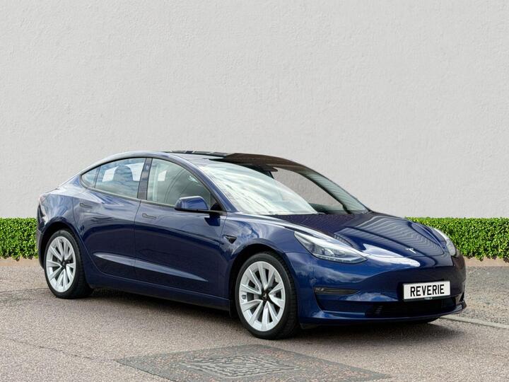 Tesla Model 3 (Dual Motor) Long Range Auto 4WDE 4dr
