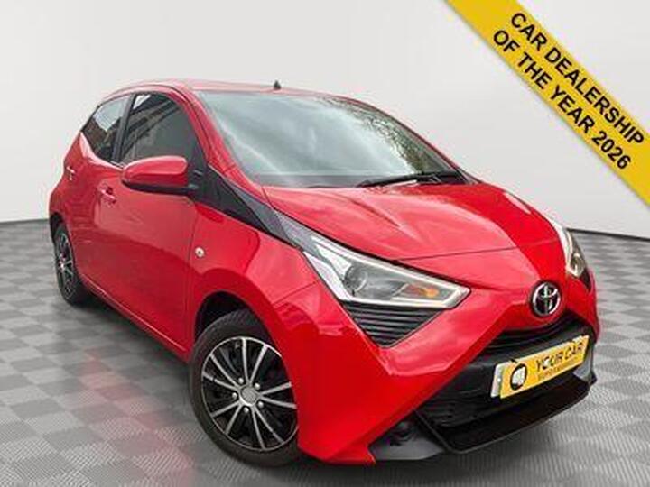 Toyota AYGO 1.0 VVT-i X-play Euro 6 5dr