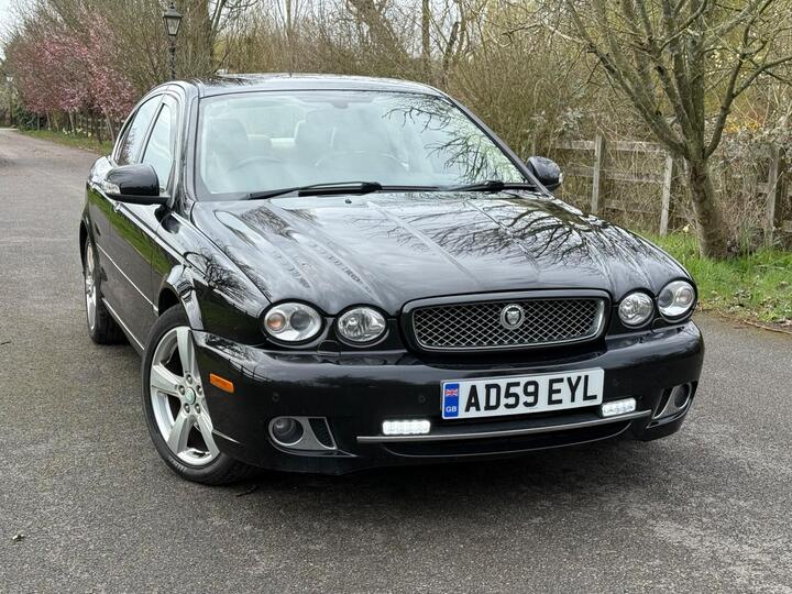 Jaguar X-Type 2.2D DPF SE 4dr