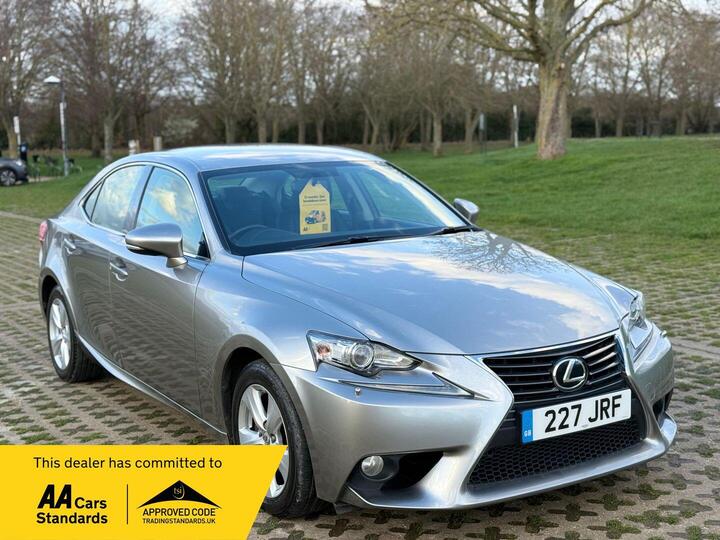 Lexus IS 2.5 250 V6 SE Auto Euro 5 4dr