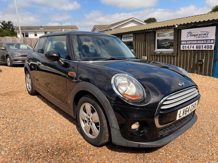 MINI Hatch 1.5 Cooper Auto Euro 6 (s/s) 3dr