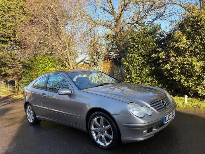 Mercedes-Benz C Class 3.2 C320 SE 2dr