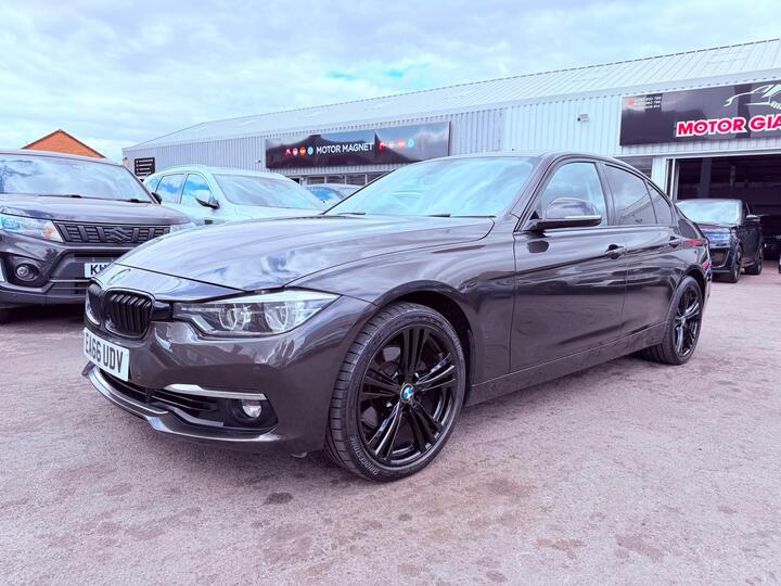 BMW 3 Series 3.0 330d Luxury Auto XDrive Euro 6 (s/s) 4dr