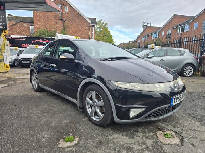 Honda CIVIC 1.8 I-VTEC ES 5dr