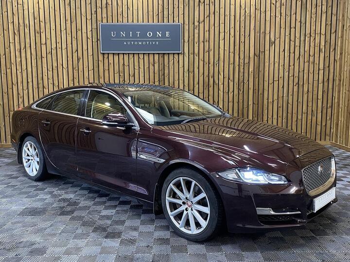 Jaguar XJ 3.0d V6 Luxury Auto Euro 6 (s/s) 4dr