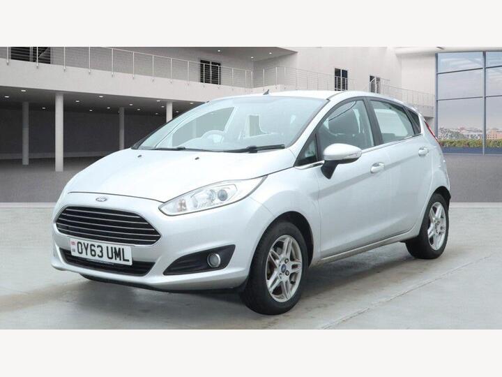 Ford Fiesta 1.0 Zetec Euro 5 (s/s) 5dr