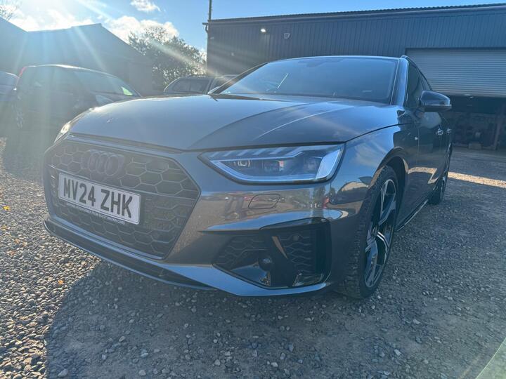 Audi A4 Avant 2.0 TFSI 35 Black Edition S Tronic Euro 6 (s/s) 5dr