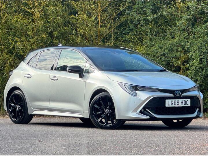 Toyota COROLLA 2.0 VVT-h Excel CVT Euro 6 (s/s) 5dr