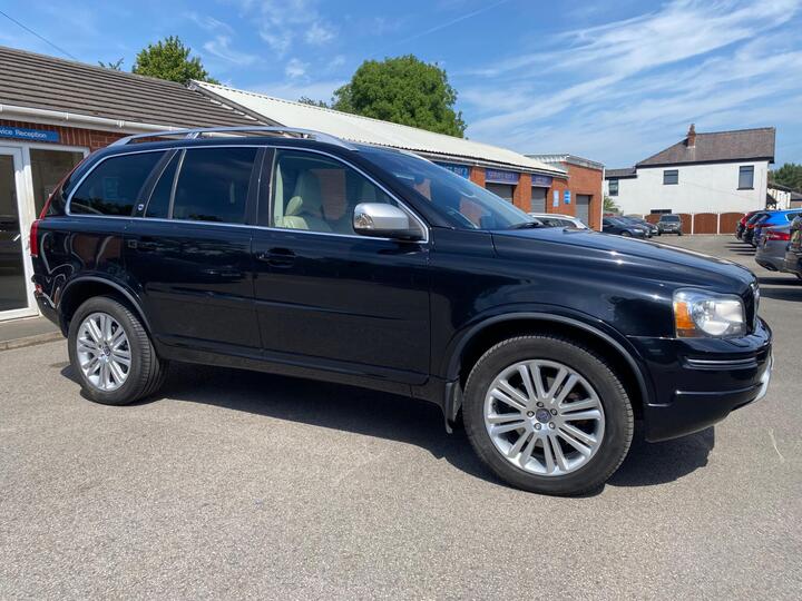 Volvo XC90 2.4 D5 Executive Geartronic 4WD Euro 5 5dr
