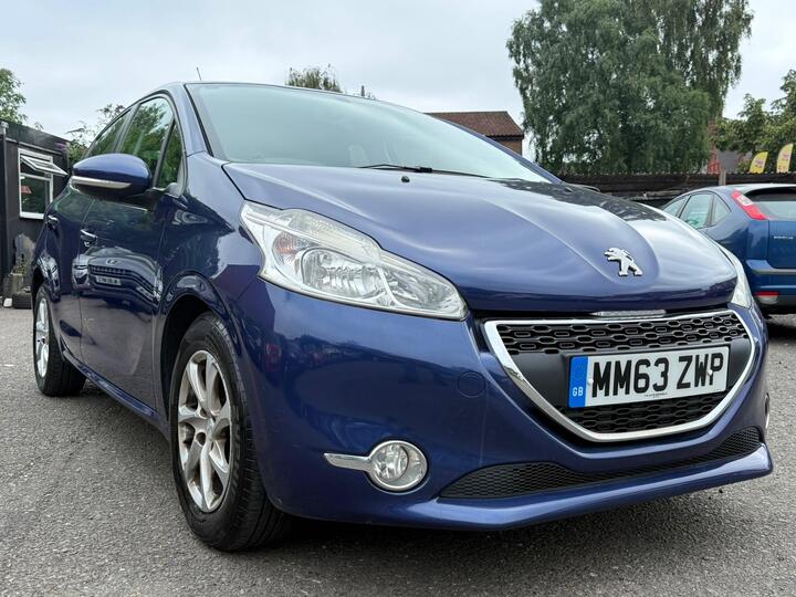 Peugeot 208 1.2 VTi Active Euro 5 5dr
