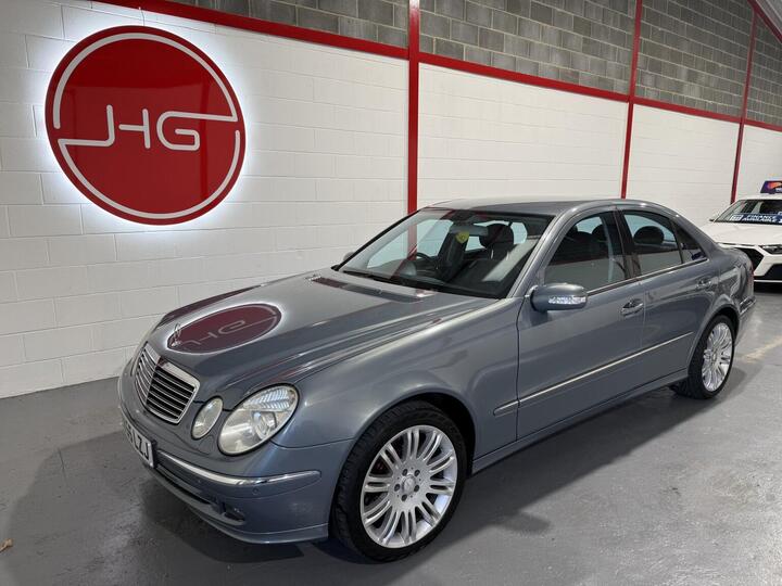 Mercedes-Benz E CLASS 3.0 E320 CDI Sport G-Tronic 4dr