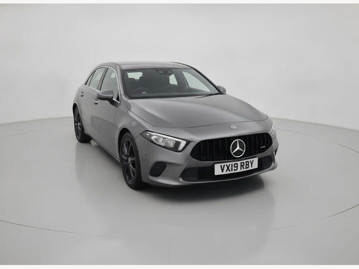 Mercedes-Benz A-CLASS 1.5 A180d Sport (Premium) 7G-DCT Euro 6 (s/s) 5dr Mercedes-Benz A-CLASS 1.5 A180d Sport (Premium) 7G-DCT Euro 6 (s/s) 5dr