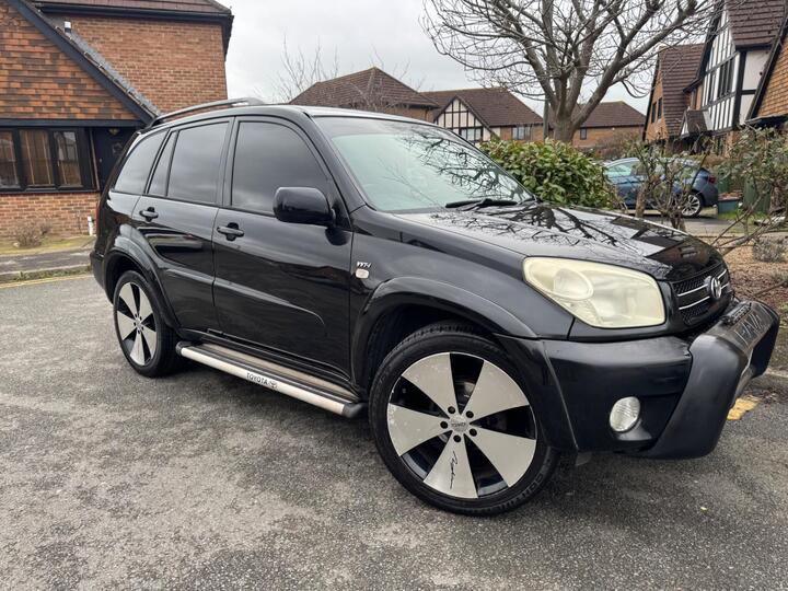 Toyota RAV4 2.0 VVT-i XT-R 4WD 5dr