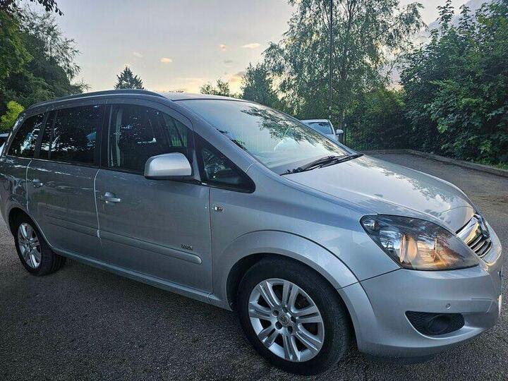 Vauxhall Zafira 1.6 16V Design Euro 5 5dr (SNav)