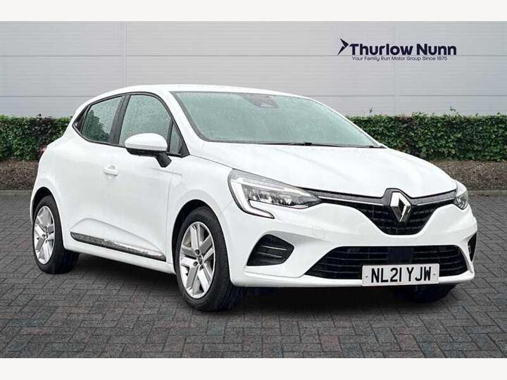 Renault Clio 1.0 TCe Play Euro 6 (s/s) 5dr Renault Clio 1.0 TCe Play Euro 6 (s/s) 5dr