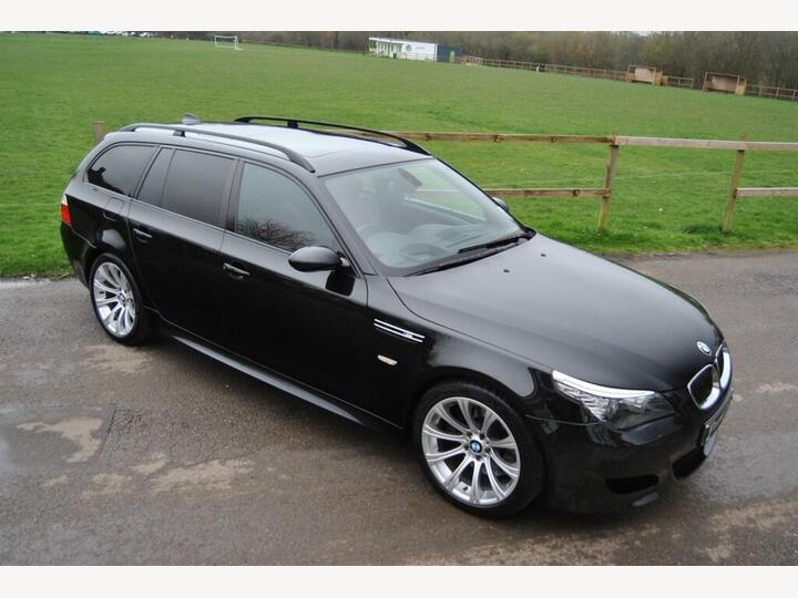 BMW M5 5.0 V10 Touring SMG Euro 4 5dr