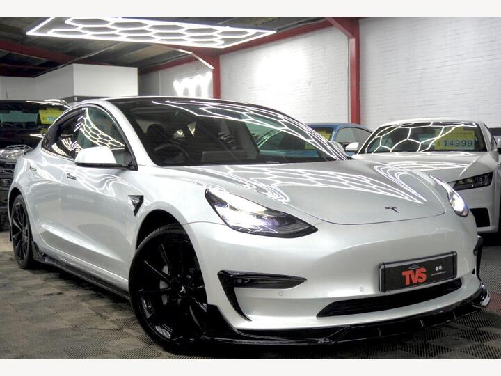 Tesla Model 3 (Dual Motor) Long Range Auto 4WDE 4dr