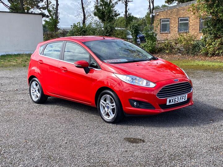 Ford Fiesta 1.0T EcoBoost Zetec Euro 5 (s/s) 5dr