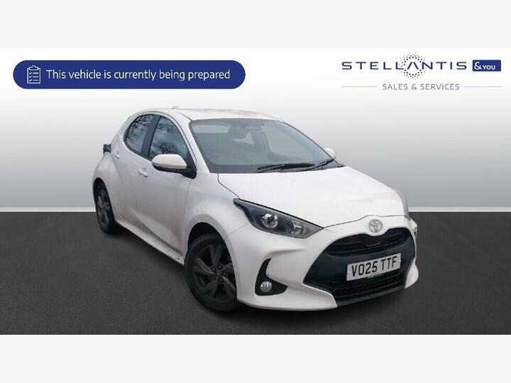 Toyota Yaris 1.5 VVT-h Icon E-CVT Euro 6 (s/s) 5dr