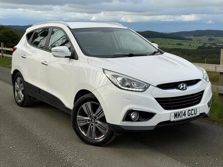 Hyundai Ix35 1.7 CRDi Premium Euro 5 (s/s) 5dr Hyundai Ix35 1.7 CRDi Premium Euro 5 (s/s) 5dr