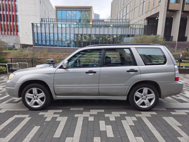 Subaru Forester 2.5 XT 5dr