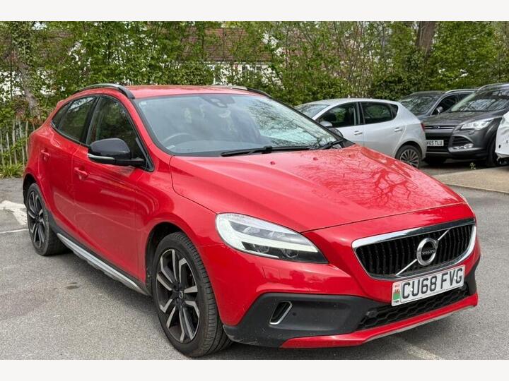 Volvo V40 Cross Country 1.5 T3 GPF Pro Auto Euro 6 (s/s) 5dr