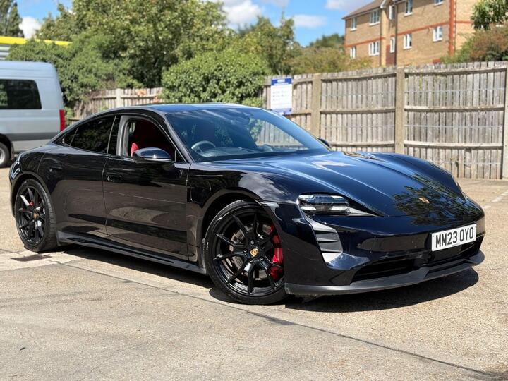 Porsche Taycan Performance Plus 93.4kWh GTS Auto 4WD 4dr (11kW Charger)
