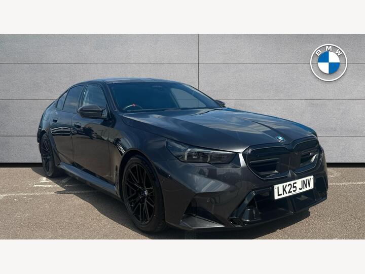 BMW M5 4.4 22.1kWh Steptronic XDrive Euro 6 (s/s) 4dr