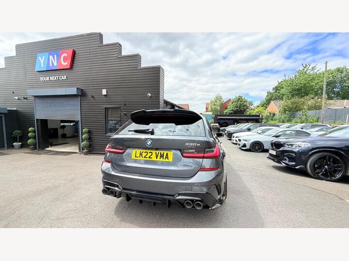 BMW 3 Series 2.0 330e 12kWh M Sport Touring Auto Euro 6 (s/s) 5dr