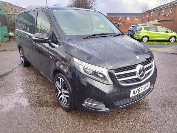 Mercedes-Benz V Class 2.2 V220d AMG Line MPV 5dr Diesel G-Tronic+ Euro 6 (s/s) 8 Seat LWB (163 Ps)