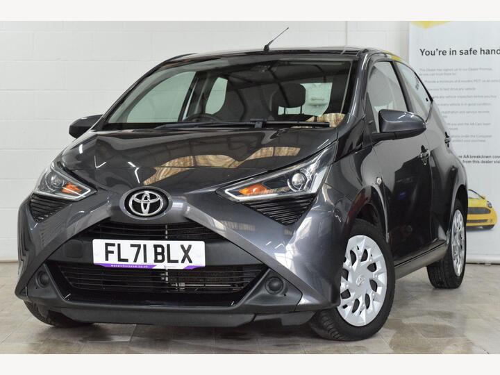 Toyota AYGO 1.0 VVT-i X-play Euro 6 (s/s) 5dr
