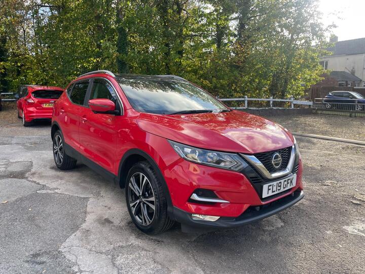 Nissan Qashqai 1.5 DCi N-Connecta Euro 6 (s/s) 5dr