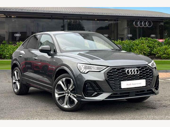 Audi Q3 Sportback 1.5 TFSI CoD 35 Black Edition Sportback S Tronic Euro 6 (s/s) 5dr