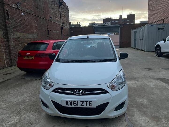 Hyundai I10 1.2 Classic Euro 5 5dr Hyundai I10 1.2 Classic Euro 5 5dr