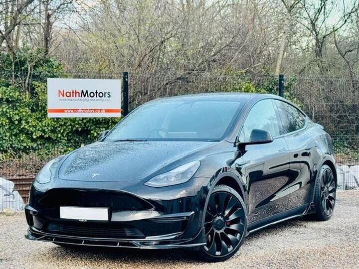 Tesla Model Y (Dual Motor) Performance Auto 4WDE 5dr