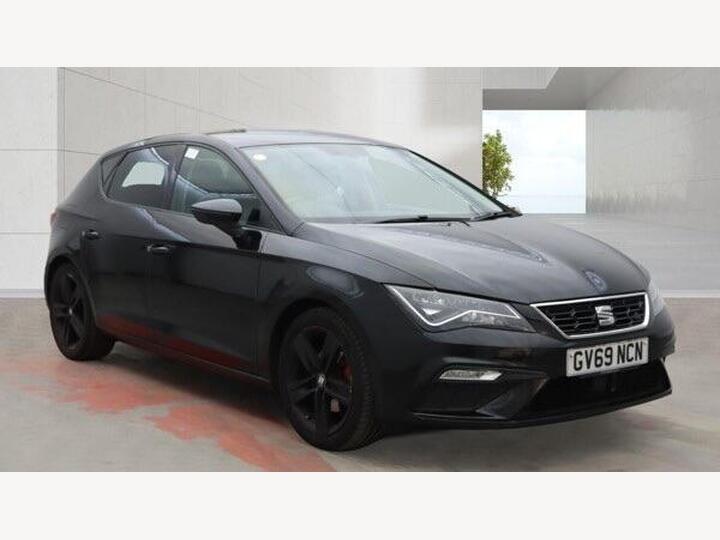 SEAT Leon 1.5 TSI EVO FR Black Edition Euro 6 (s/s) 5dr